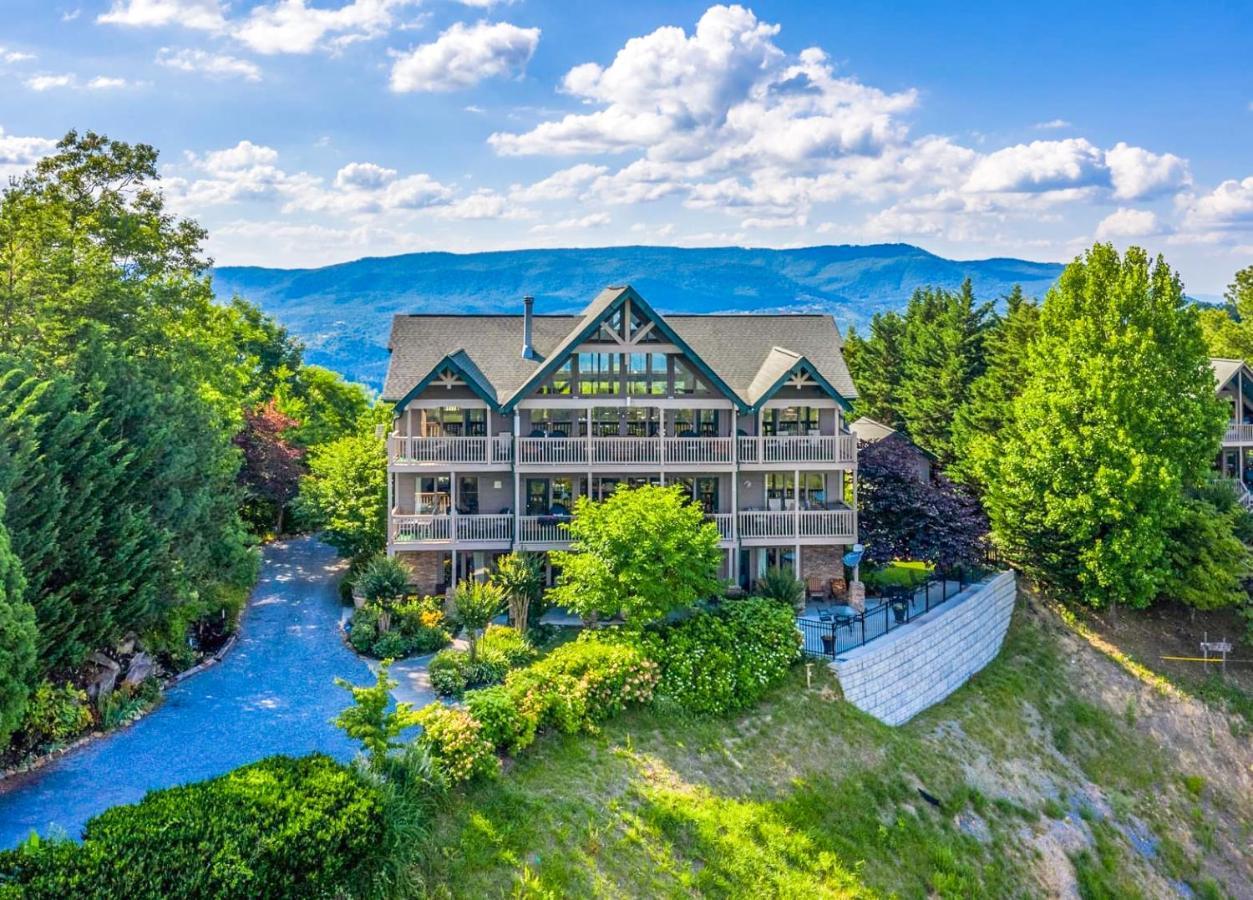 Tanasi Lodge - Reunions, Retreats, Weddings, Family Getaways Sevierville Exterior foto