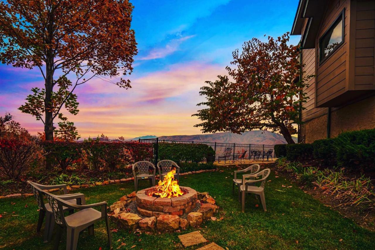 Tanasi Lodge - Reunions, Retreats, Weddings, Family Getaways Sevierville Exterior foto