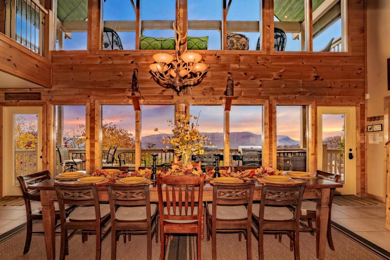 Tanasi Lodge - Reunions, Retreats, Weddings, Family Getaways Sevierville Exterior foto