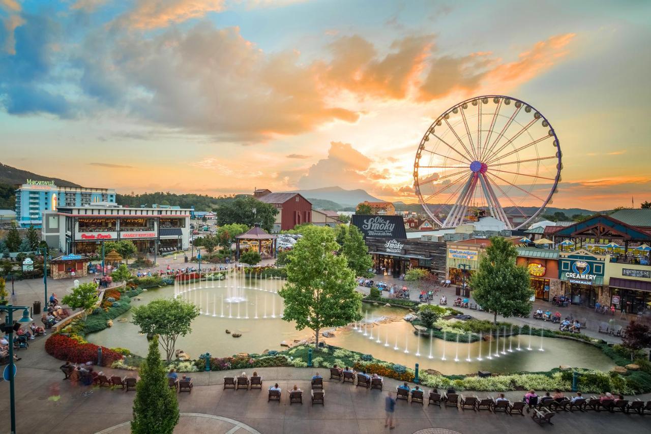 Tanasi Lodge - Reunions, Retreats, Weddings, Family Getaways Sevierville Exterior foto